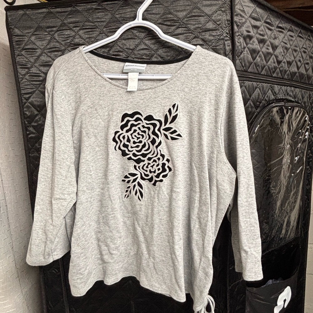 Alfred Dunner Gray Floral Long Sleeve Top
